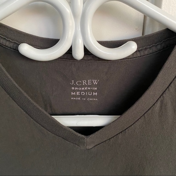 J Crew T dark grey - Picture 2 of 2